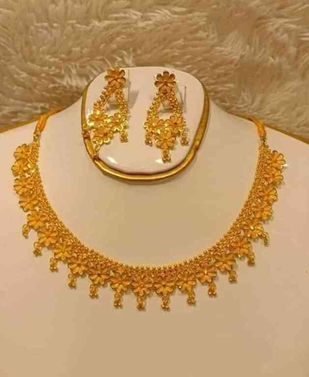 প্রিমিয়াম AD Stone ব্রেসলেট/জুয়েলারি – ৫ বছরের কালার গ্যারান্টি