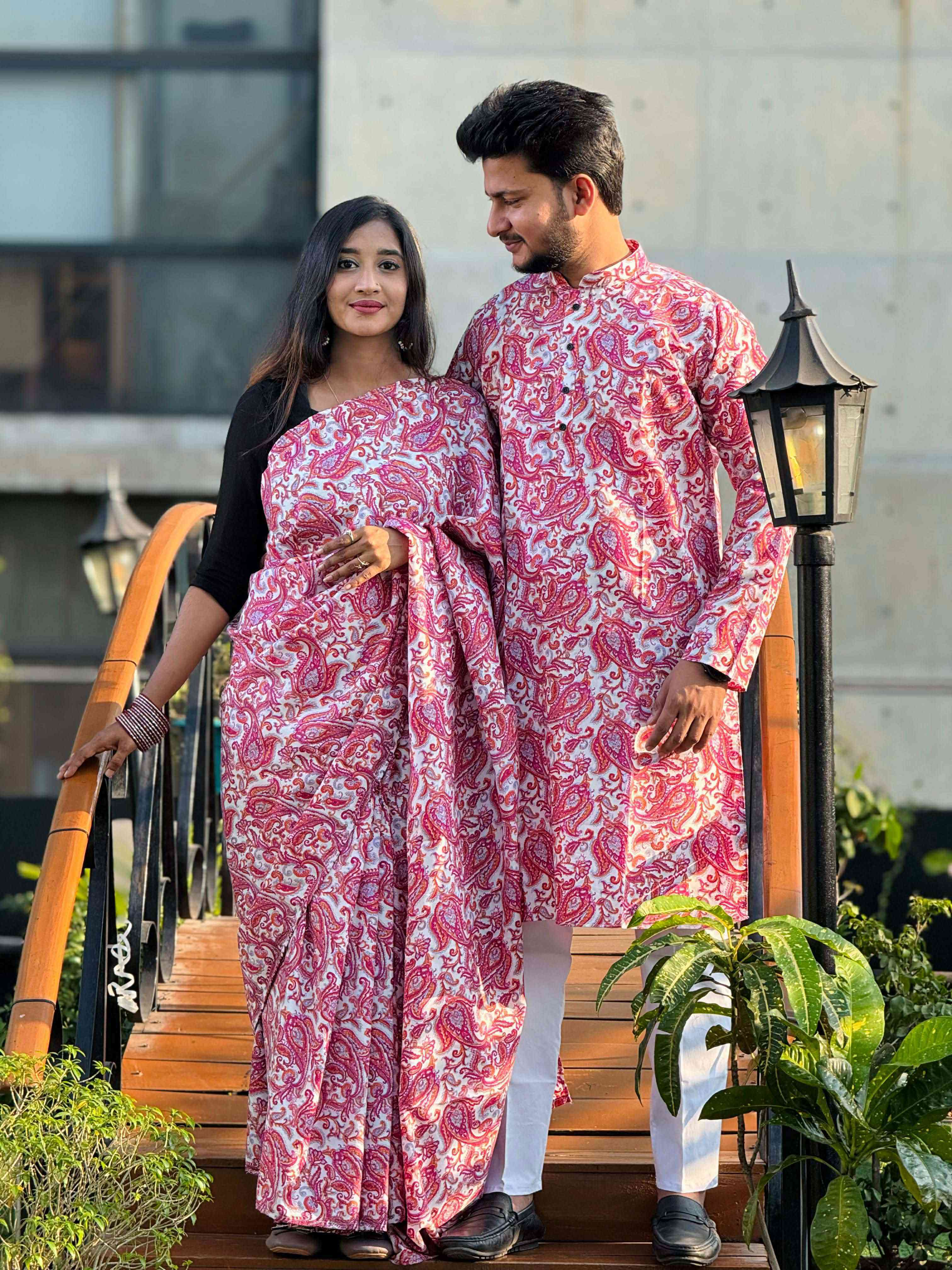 কটন মিক্স ডিজিটাল প্রিন্টেড শাড়ি ও পাঞ্জাবি কাপল ড্রেস